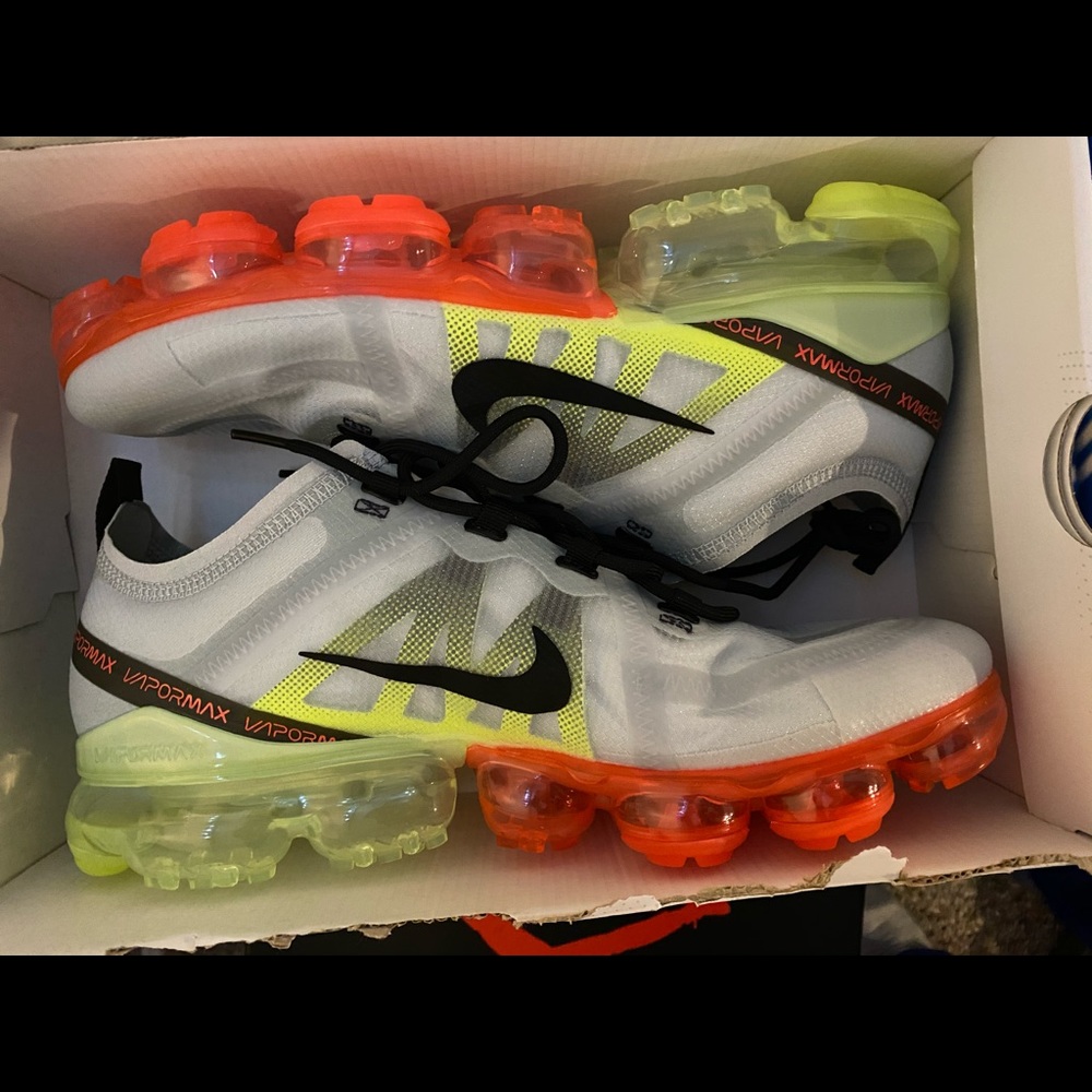 Nike Vapor max size 10
